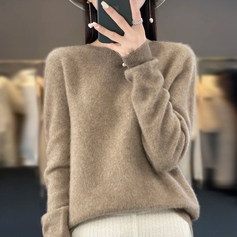 Women's fine-knit crewneck sweater, view 3