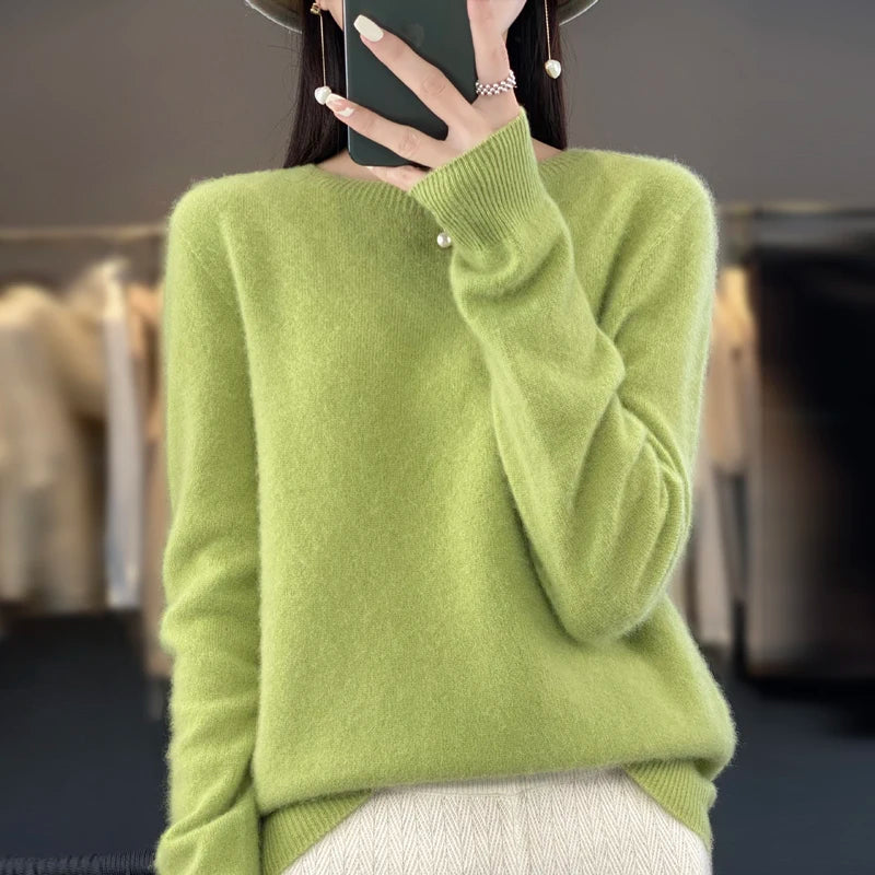 Women's fine-knit crewneck sweater, view 9