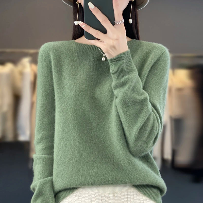 Women's fine-knit crewneck sweater, view 1